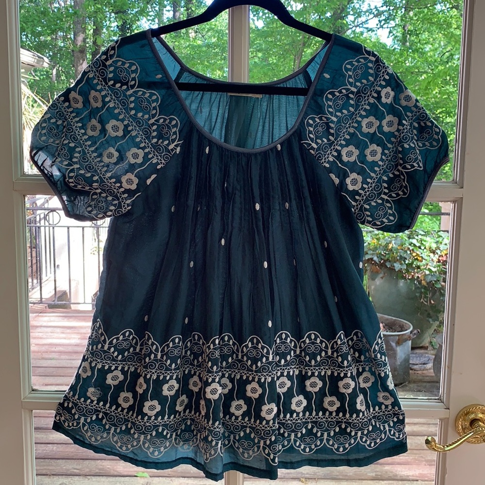 FABULOUS EMBROIDERED PEASANT BLOUSE-A MINT BEAUTY!